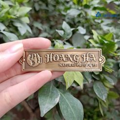 Logo Hoàng Hà từ tấm thép đột dập CNC và xi mạ đồng giả cổ